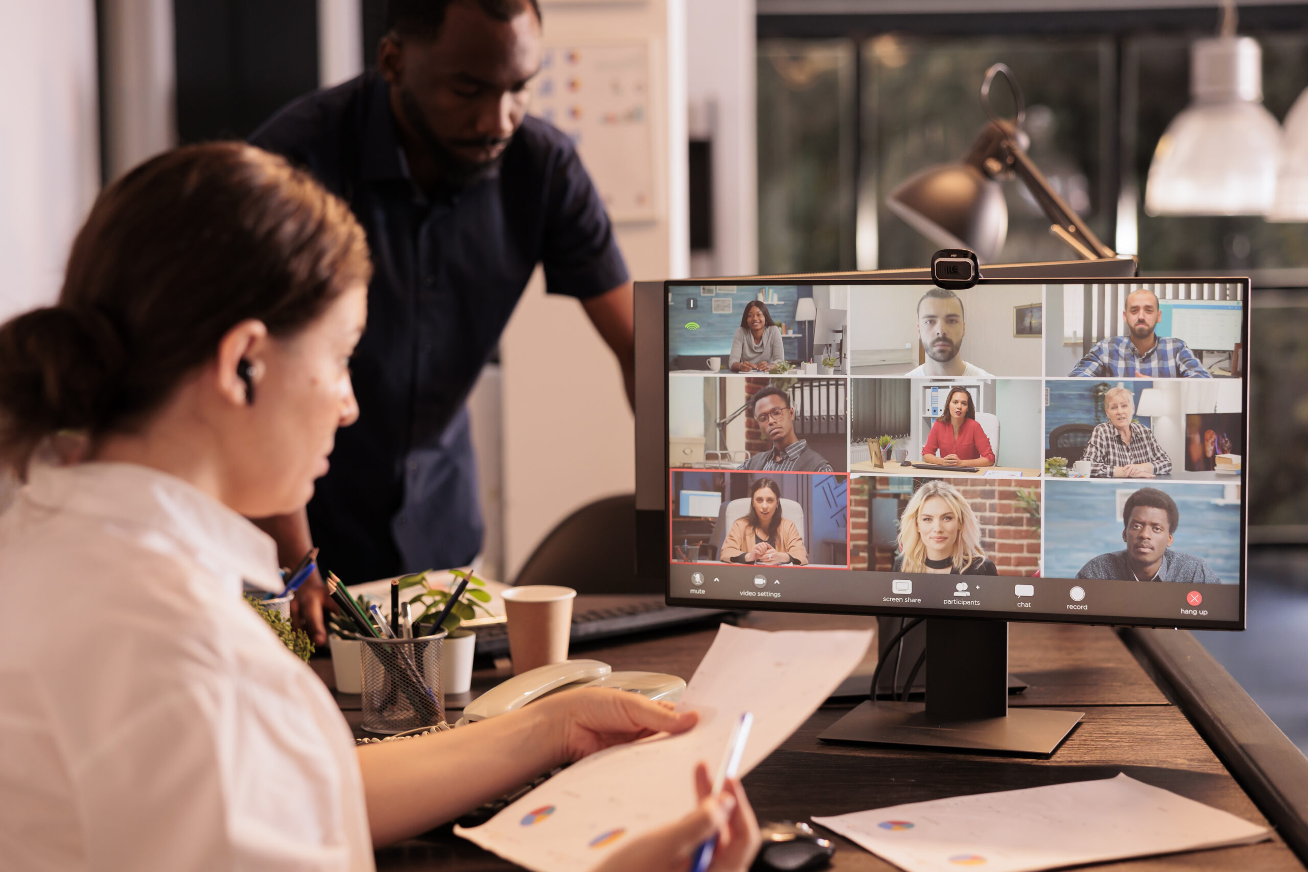 Broadband-Vs-Leased-Line-Internet-Mean-For-Todays-Remote-Teams